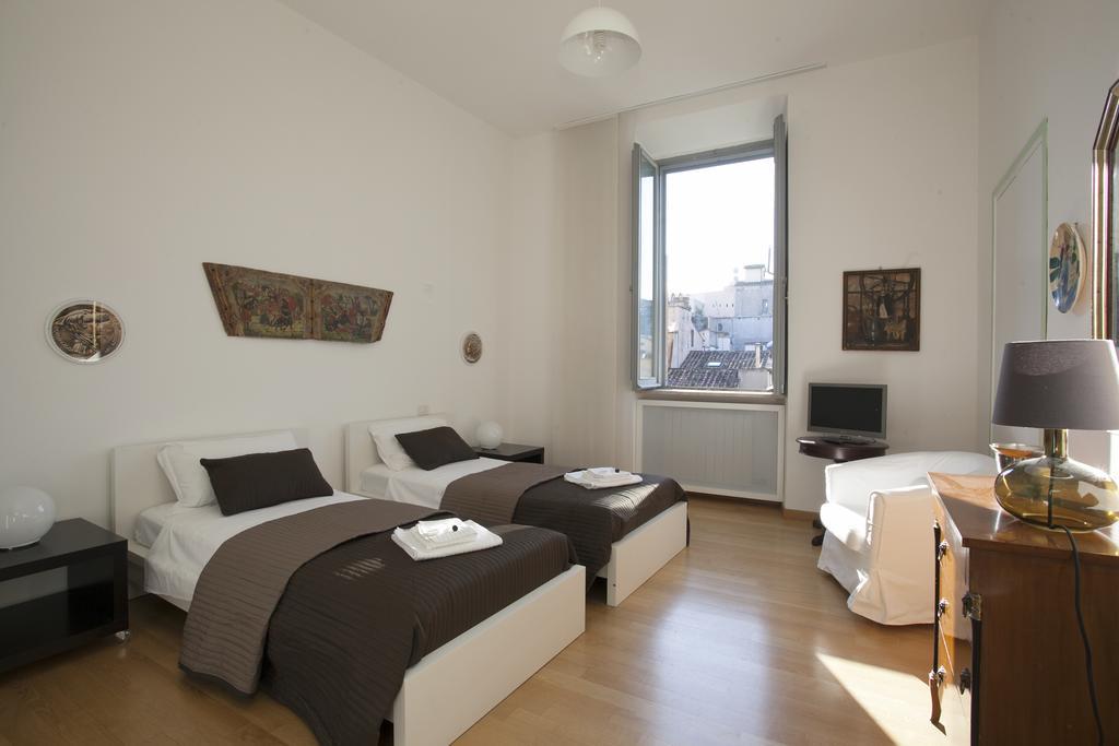 House Paganica Apartman Róma Szoba fotó